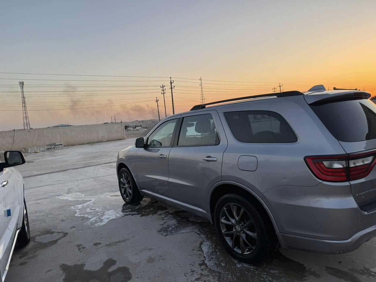 دورنكو 2017 Gt اصل رقم ذي قار تحويل ثاني يوم
مواصفات فول عدا الفتحه بيها جاملغ خلفي وباب خلفي تصليح وصبغ بدون دواخل ولاايرباك 
سعر215 
***********
