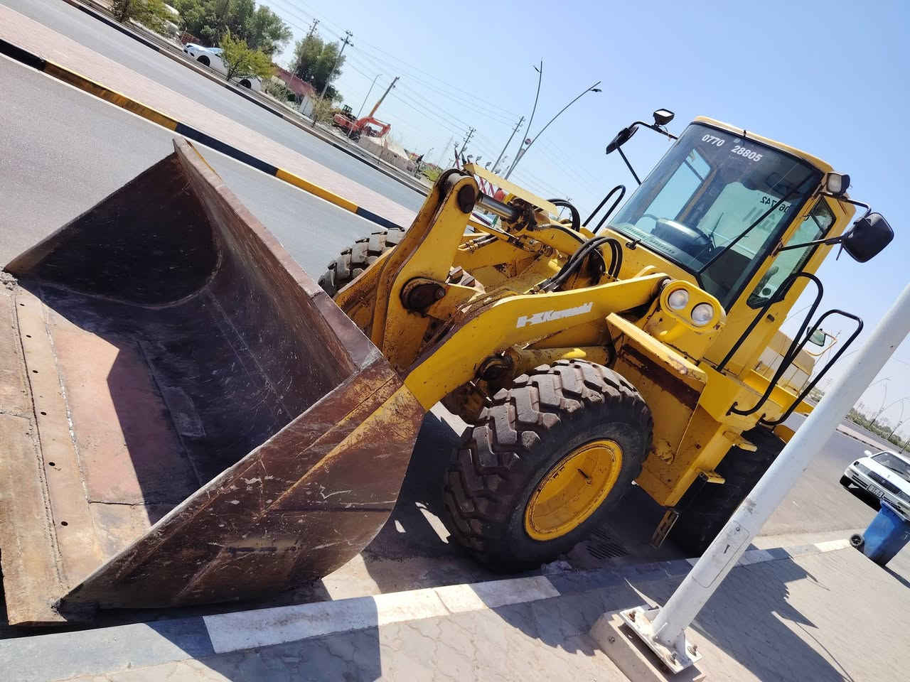 كاوسكي حجم 65 مكينة ازوزة كير كهربائي كفالة بمات كفالة بي صبغ مكانات تبريد بلاادي قمارة دور موديل 2003//مسجل 17//دخول 22بسمي ضالة بس ع بصمة ترقيم جديد اي ستفسار اتصل ***********مكان بصرة
