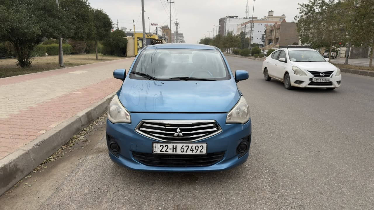 للبيع مسيوبيشي ميراج 2019 رقم بغداد 
ماشيه 40 الف
موصفات 
شاشه تحكم ستيرن 
كروز سرعه 
وبيها بعد مواصفات 
حادثها بالصور. موجود
حادثه بسيط بالجاملغ السايق وسكن
مكاني اربيل 
اي استفسار راسل خاص او اتصل
***********
