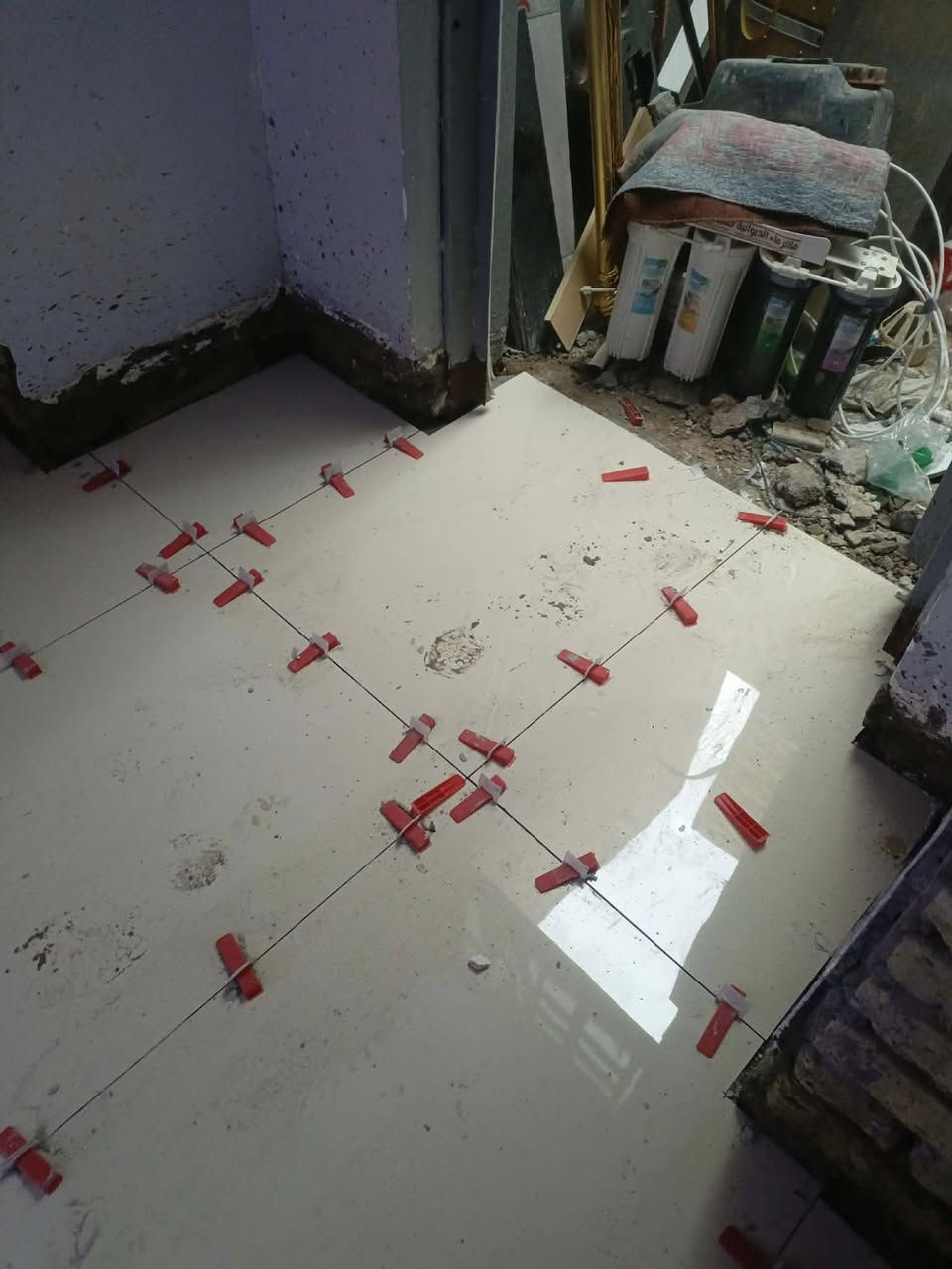 خلفه سيراميك ورضيه وتصفير لوح بالمادة وكافة الختصاصات شغل ليزر  متفرغ حالين والتزام من ديوانيه *********** ***********
