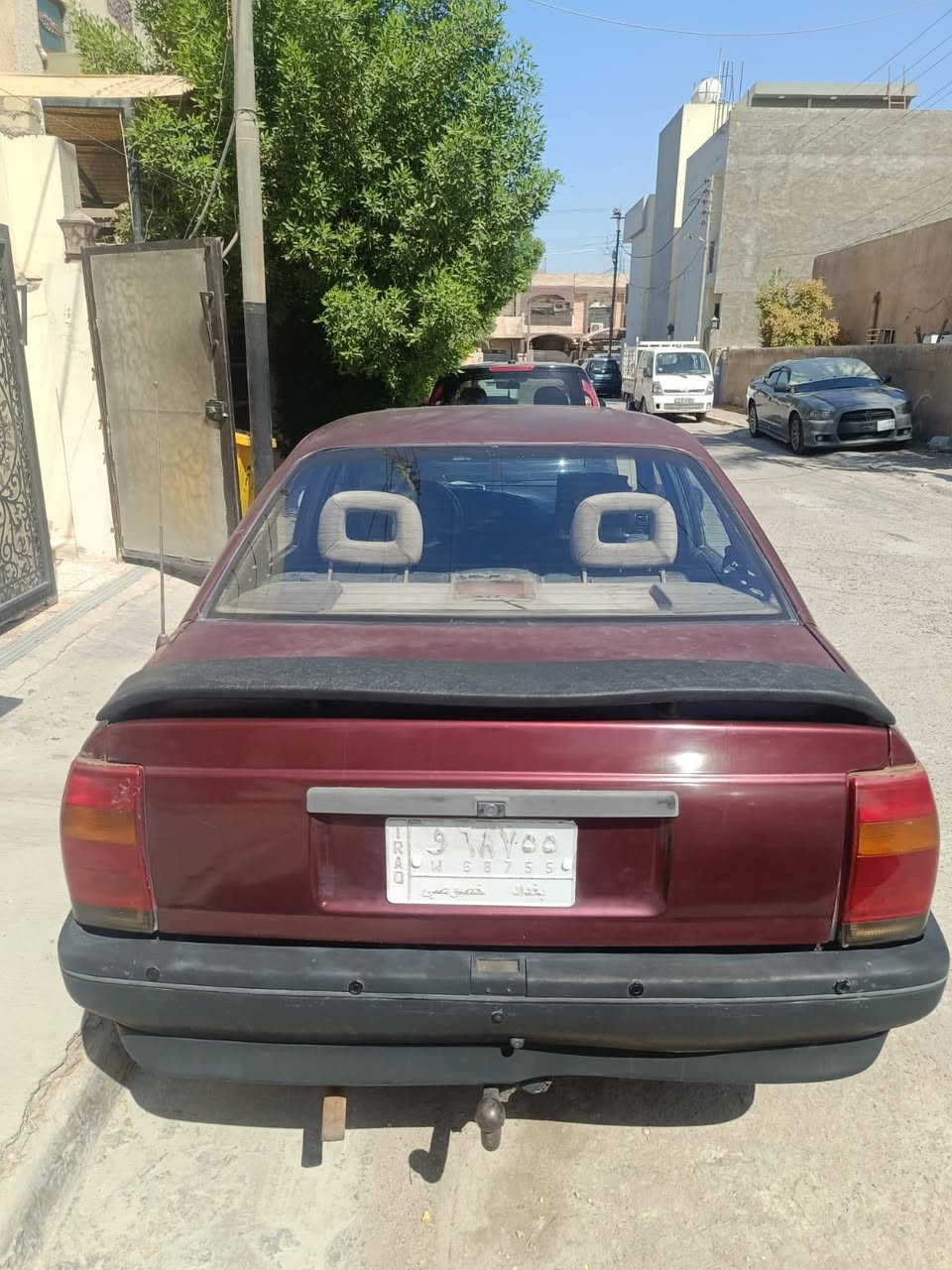 السلام عليكم .. اوبل اوميكا موديل 90 . مصبوغه عام تخم تاير جديد محرك 2000 مرات يصير بيها تاخير بتبديل الكير...  مكان بغداد / حي الجهاد 
السعر 30 ورقه 
للاستفسار التواصل مع الرقم ***********
