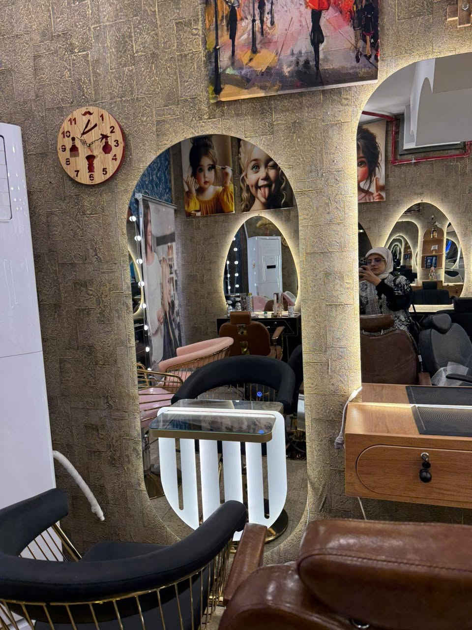 مرايات لمس عصرية ✨ لمسة واحدة تغيّر الإضاءة


**إذا كنت صاحب هذا الإعلان وتريد حذفه لأي سبب، رجاءا أرسل رسالة إلى الدعم الفني**