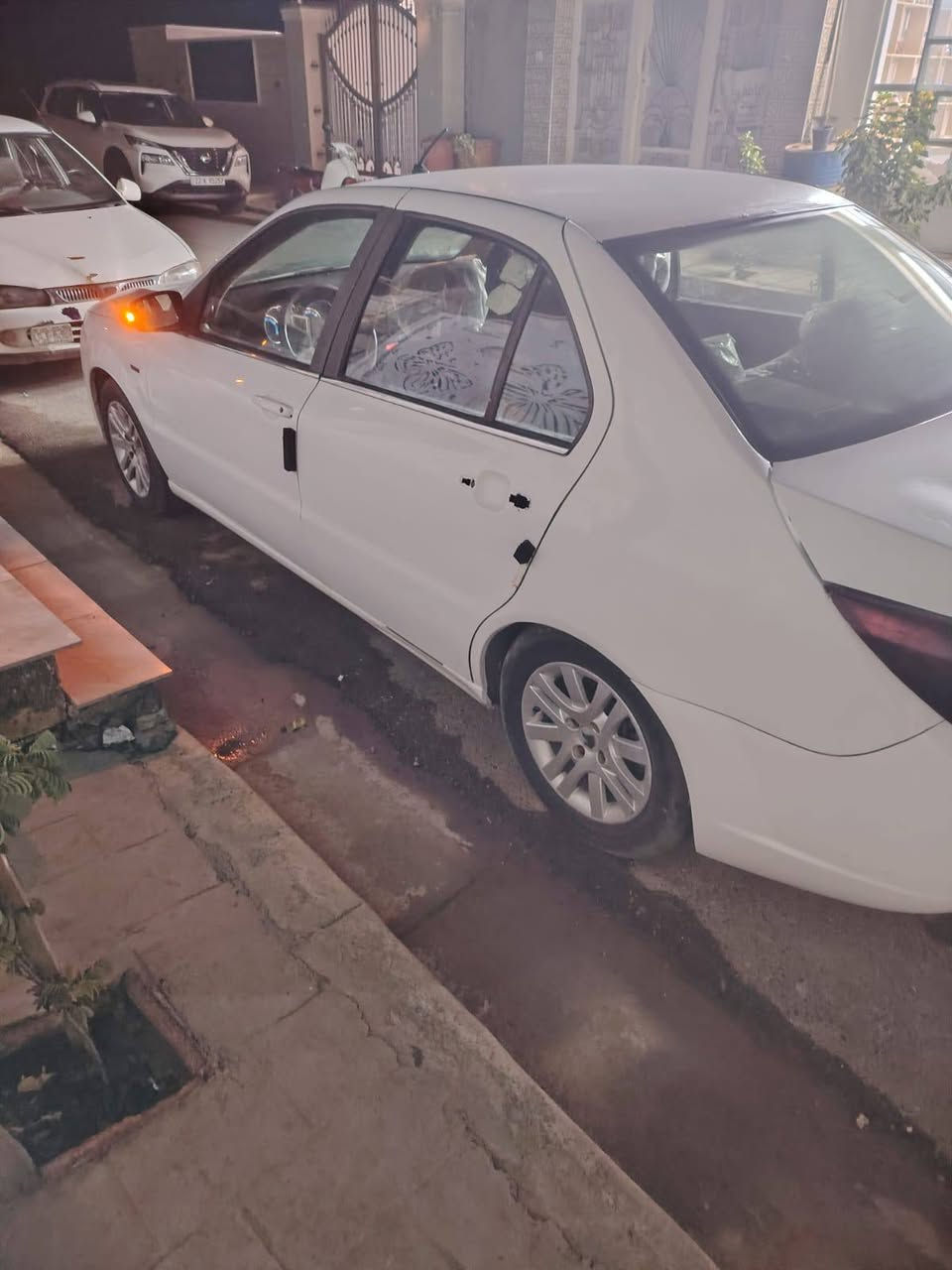 سلام عليكم ورحمة الله وبركاته تحية طيبة إلى صاحب الكروب المحترم والى أعضاء الكروب المحترمين سيارة سمند موديل 2016 رقم بغداد بااسمي تحويل تاجيات ضرر جامرلغ الخلفي صفحة السايق سيارة خير من الله مكان السيارة بلد قرب.  السيد محمد سعرها مناسب جدا 48ورقة
***********
