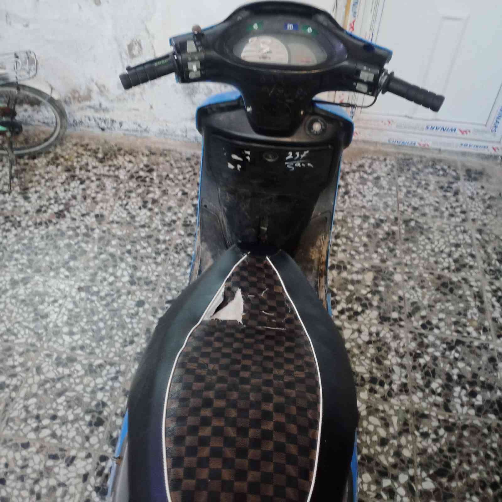 دراجه للبيع فراشه شراي يجي خاص 
***********
