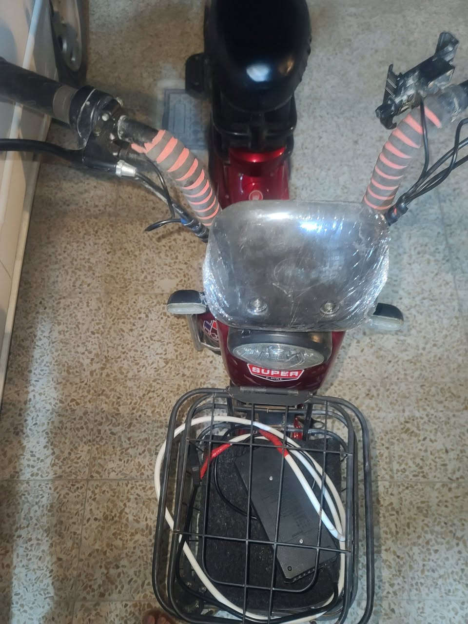 متاح بايسكل شحن حجم 20
كلو شغال 
بطاريات انضاف
175


**إذا كنت صاحب هذا الإعلان وتريد حذفه لأي سبب، رجاءا أرسل رسالة إلى الدعم الفني**