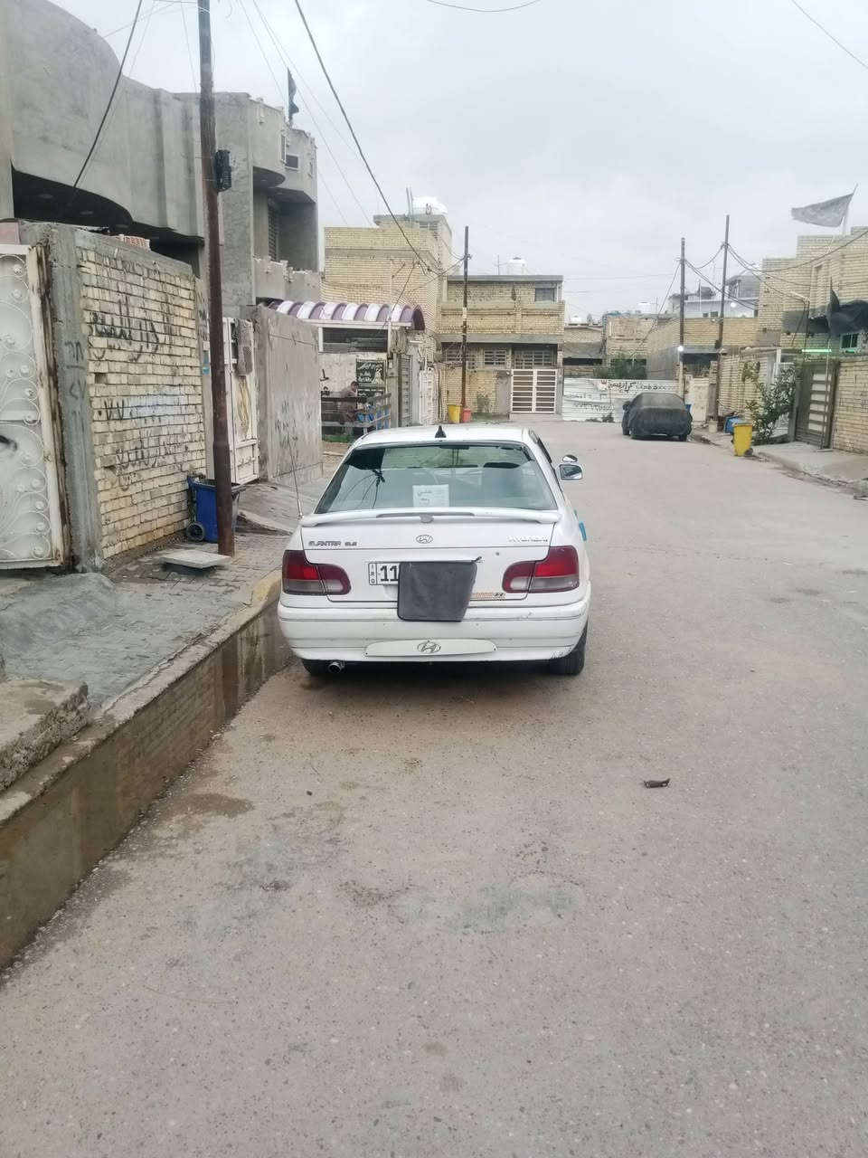 سلام عليكم اللنترا موديل 94 سياره كامله ماعدا مكينه بيها خيط بخار الباقي خير من الله تخم تاير صدر نضيف داخل نضيف كهربائيات سياره مال جناي السعر ب30العنوان ديالى بعقوبة ***********
