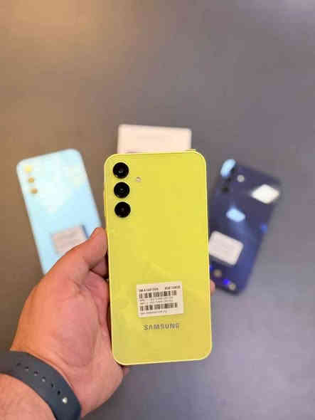 سلام عليكم ..قطع الأعناق ولا قطع الأرزاق حسبي الله ونعم الوكيل على كل شخص يكطع رزق هذا باب رزقي وعيشتي عليه والله اي مشكله تصير أو اي شخص محتاج مساعده مااقصر وياه  مايحتاج تكطع رزقي  باللاعيب القذره .حسبي الله
سامسونج A15سخه فور جي 
Rom 128Ram 4+4
- شـاشـة عمـلاقـة🚀 بحـجـم 𝟔.𝟓” 
- كـاميـرا عـالـيـة الدقـة 𝟓𝟎𝑴𝑷 
- بطـاريـة عمـلاقـة✅ 𝟓𝟎𝟎𝟎𝒎𝑨𝒉 
يدعم الشحـن السـريـع 
فقط بسعر 75000 الف 
تتوفر خدمة توصيل لجميع محافظات العراق 🛵
جمله ومفرد 
بغداد زيونه الربيعي مقابل مول دريم ستي خلف الكراج 
نأسف اذا اتاخرنه بالرد  راسلني ع واتس او الاتصال ب 
***********
*********** بغداد
