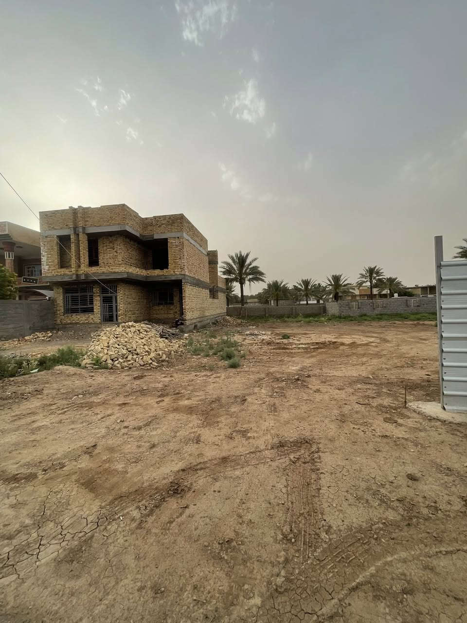 سلام عليكم قطعه ارض للبيع300م واجهة 9 ونزال 35 سند 25   ملك الخضراء الشارع الاول قرب شارع رئيسي  كافة الخدمات 

‭0751 617 2544‬
