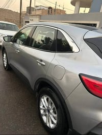 فورد سكيب 2022 se+   محرك 2500 اقتصادي جدا ( هايبرد )  رقم بغداد بسمي ...