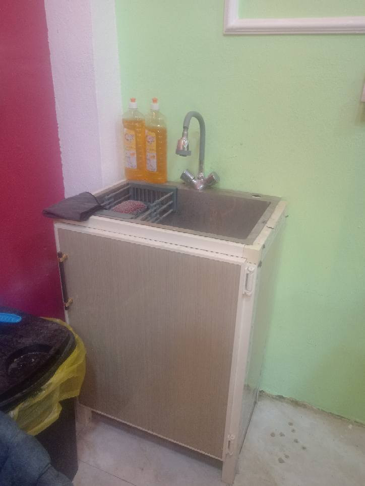 سلام عليكم متوفر أغراض محل كامل للبيع عارضات براد اثنين ومجمدة حجم كبير وفاترينات عرض بقلاوة المنيوم والفوك مرمر اخو الجديد وميوزة وكراسي الميز مرمر تركي الأصلي وسنك الداخل سراي
ملاحضة استعمال شهر فقط اخو الجديد
للاتصال *********** خناقين, ديالى
