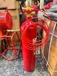 طفايات حريق 🔥 بأعلى معايير الجودة والسلامة ✅💯 نعمل على تجهيز وتنفيذ من...