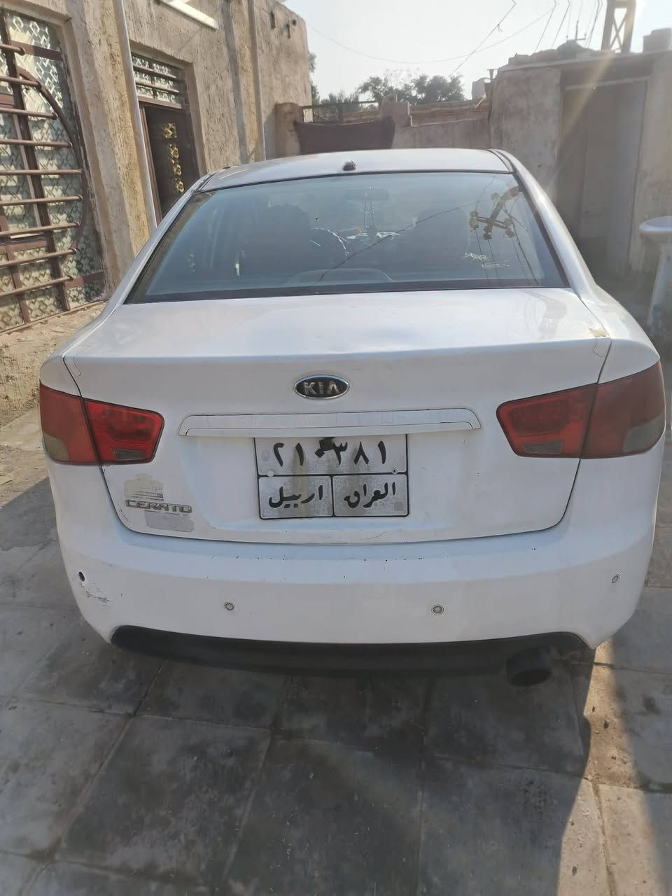 السلام عليكم سيراتو للبيع موديل 2012 سنويه عضم عاج لل2027 سياره فول واحد ع واحد جاهزه من كلشي بدون اي نقص السياره صبغ عام السعر 85 وبيها مجال العنوان النجف عباسيه الستفسار ***********
