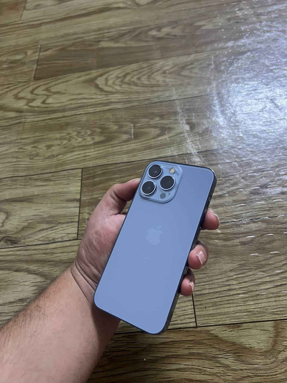 (( 13 برو للبيع )) 📱☎️ :-
.
لون بحرري مميز ذاكرته 256 شاصيه حيل نضيف زلغ مابي الجهاز كله عله بعضه نضيف وعله ايد وحده زلغ شنو الزلغ مابي فقط بدلتله بطاريه ١٠٠ من انور ابل بل ربيعي قبل شهر تقريبا شرط بطاريه اصلي وبيها ضمان ٦ اشهر مال وكاله وهاهيه باقي الجهاز كفاله عامه كلشي بي بلادي ومرتب السعر 450 عنواني بغداد قريب عل كاضميه وماعندي توصيلل
للتواصل اتصل عل وقم لو واتساب فقط ممتواجد عل فيس ابد 
***********
