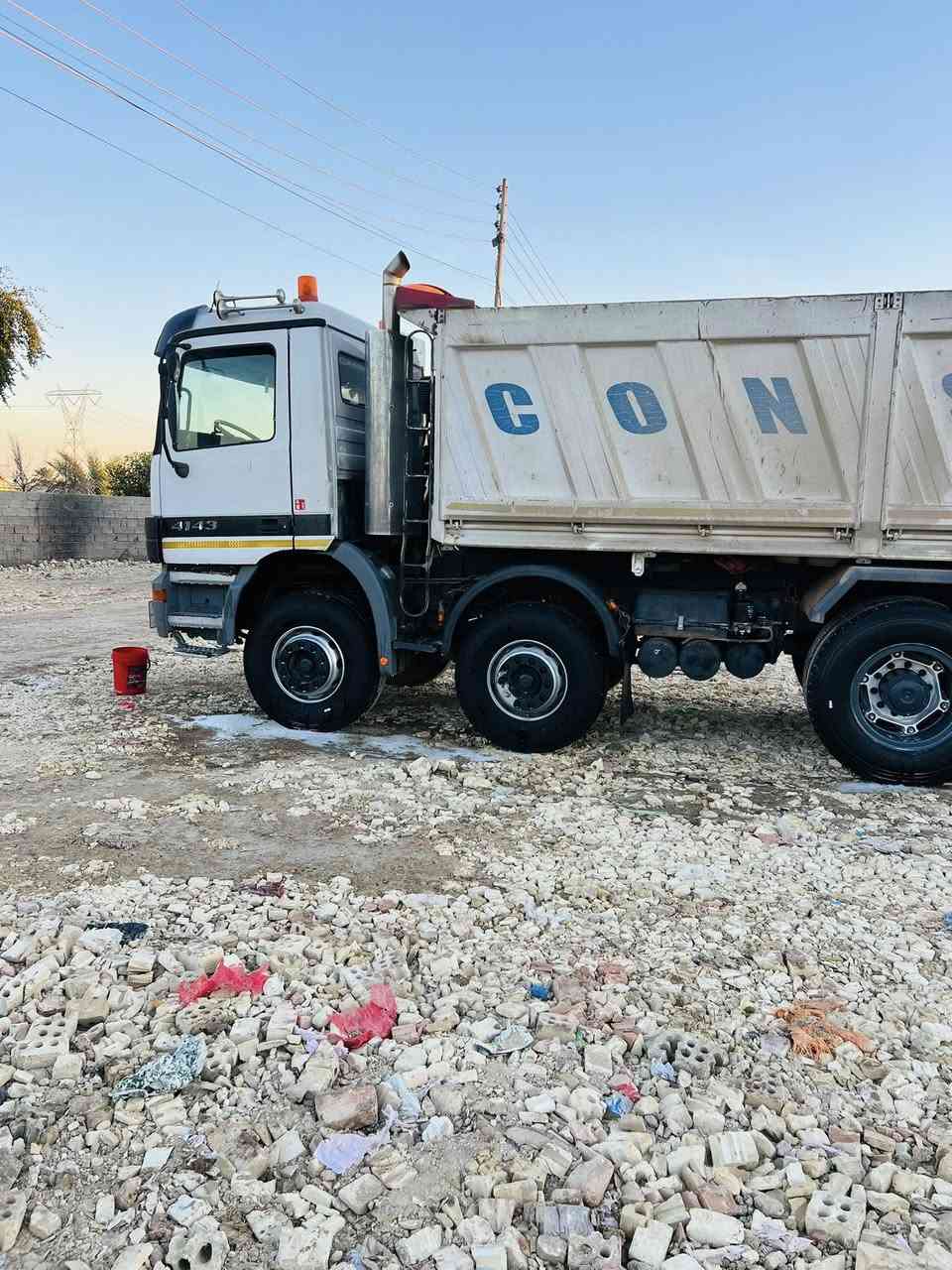 اكتروز للبيع سياره تخم تاير جاهزه كير كهربائي مجموعة جيف مديل ٩٩رقم أربيل /***********
