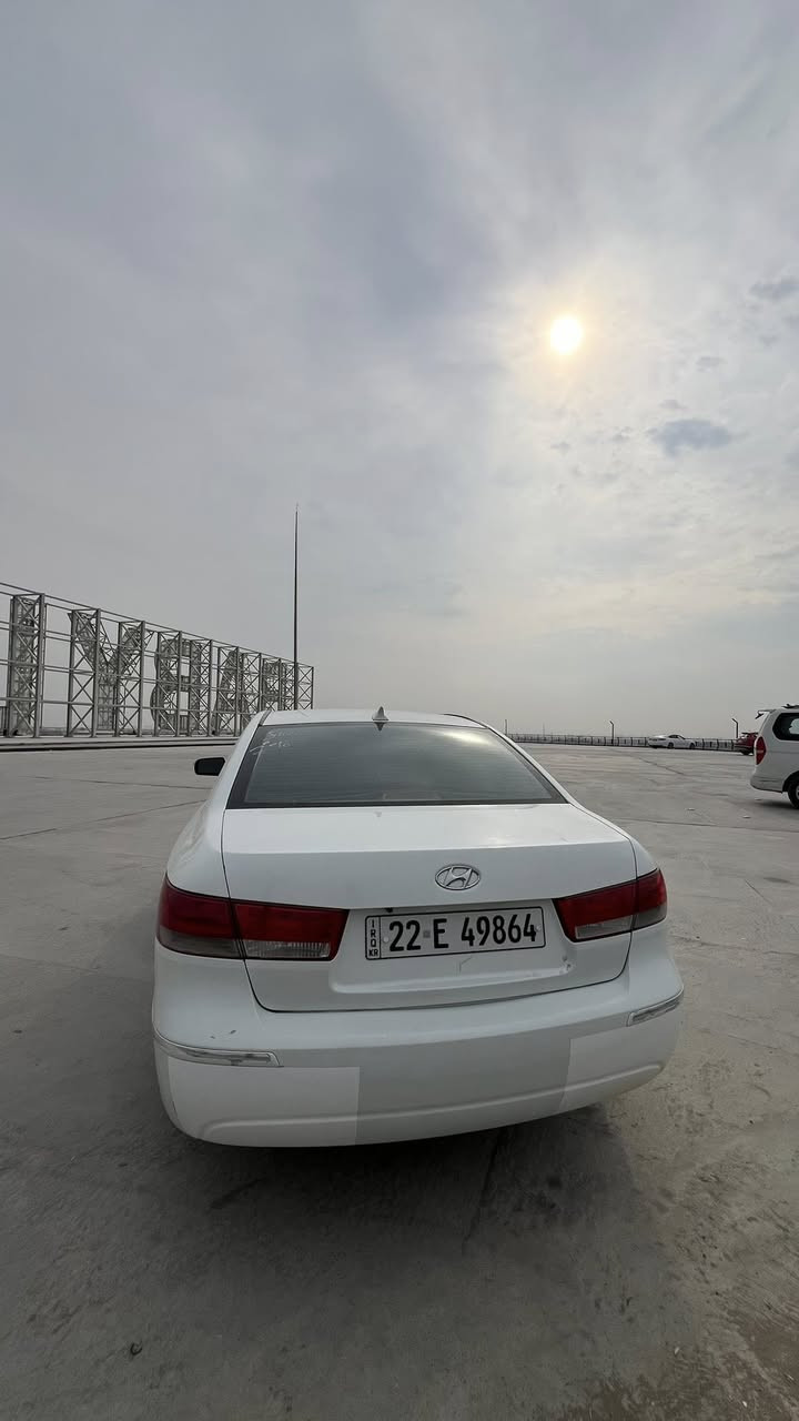 حبايب سوناتا المقدس موديل ١٠ مكفوله من الضربه ليبل واحد سياره امريكي مصبوغه صبغ عام اثر تكشير الامريكي يكشر رقم انكليزي باسمي سياره اني اداور الك نضيفه ومرتبه ومال جناي 
اي نقص مابيه كله شغاله اربع حساسات الفين و٤٠٠ محركه شاشه تاب كامره غرفته حلوه مكاني كربلاء طوريج السعر 110 وشعندك مرواس محرك ٦ دزلي صور خاص رقمي *********** بي وتساب
