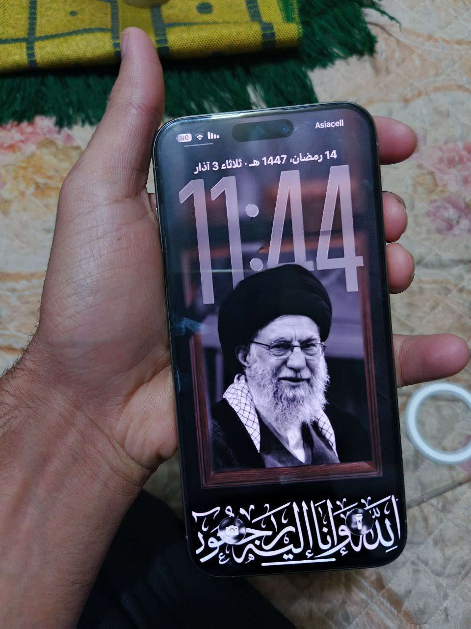 ايفون 15برو ماكس جهاز وتر كلشش نضيف
مساحه256
بطاريه86
المكان بغداد البياع 
رقمي ***********
سعره990
