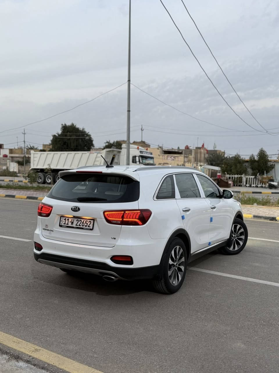 السلام عليكم
كيا سورنتو موديل 2019 ماشيه 55 الف كم بيهة الجاملغ الامامي نشخط ونصبغ فقط سونار واضح كدامك سونار بي كل التفاصيل 

ماشيه 55 الف كم جديدة كارتون جاهزة من كلشي بسمي تحويل مباشر 

موصفات 

محرك 6 سلندر شرط الفحص ممفتوح بي اي شي

بصمه شاشه 

جلد كشنات كهرباء 

7 راكب 3 قطع تبريد باقي الموصفات المعروفه 

تخم تاير جديد سيارة اخت الزيرو جاهزة من كلشي سعرهة 248 مكاني واسط قضاء الحي 

***********

***********
