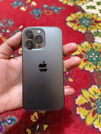 ايفون 13 برو • ٥١٢ جيجا • اسود