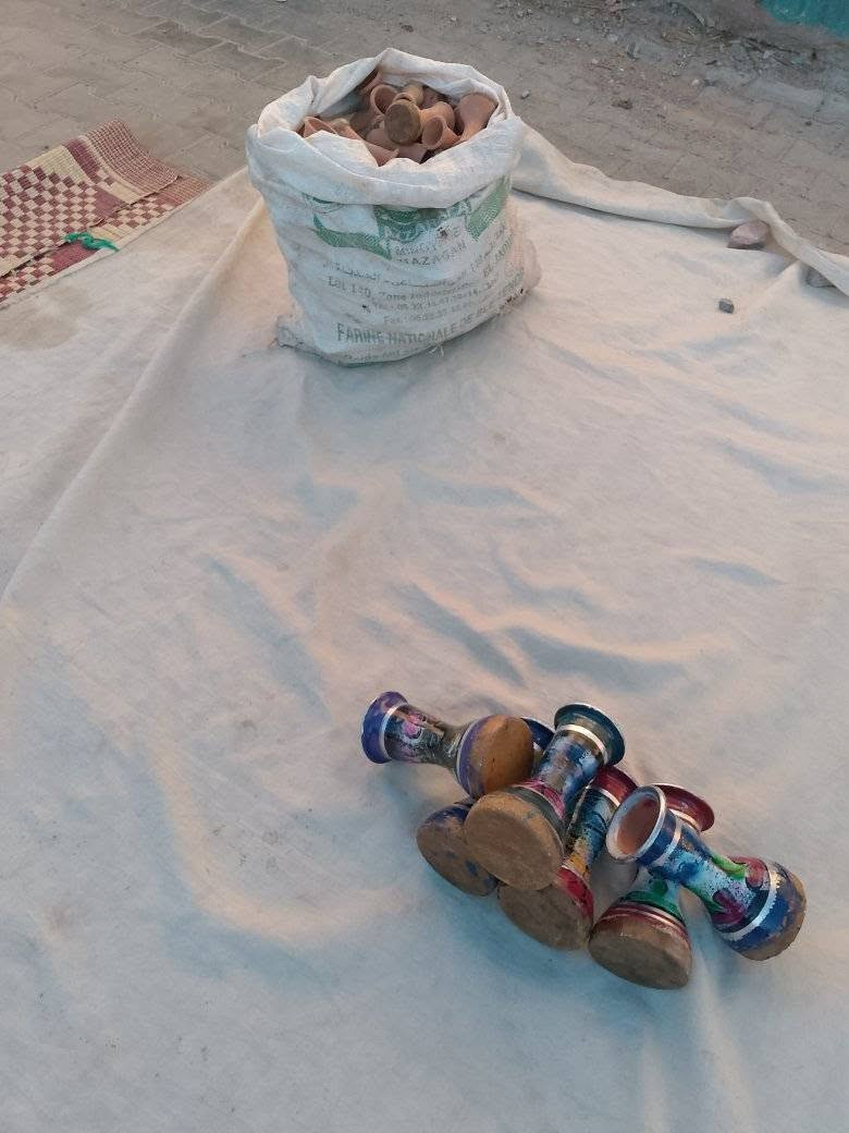 سلام وعليكم طعارج للبيع أثمنة مناسبة
أثات منزليا مستعملة 
@إشارة


**إذا كنت صاحب هذا الإعلان وتريد حذفه لأي سبب، رجاءا أرسل رسالة إلى الدعم الفني**