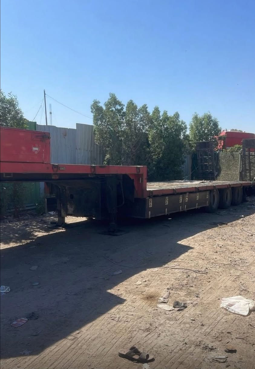 عربانة لولدر للبيع
طول 9م
عرض3م
جوبلس تاير19,5 
موقعها بغداد جرف النداف
للاستفسار الاتصال على 
***********
***********
