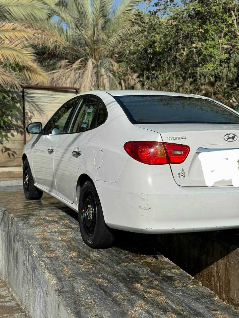 السلام عليكم شباب عندي النترا موديل 2010 بسمي رقم انكليزي شرط التحويل بيها جاملغ امامي. مبدل السياره محرك 1600 صدر امامي خلفي خير من الله مكينه كير  كله زين سعر 97 بيها مجال ***********
