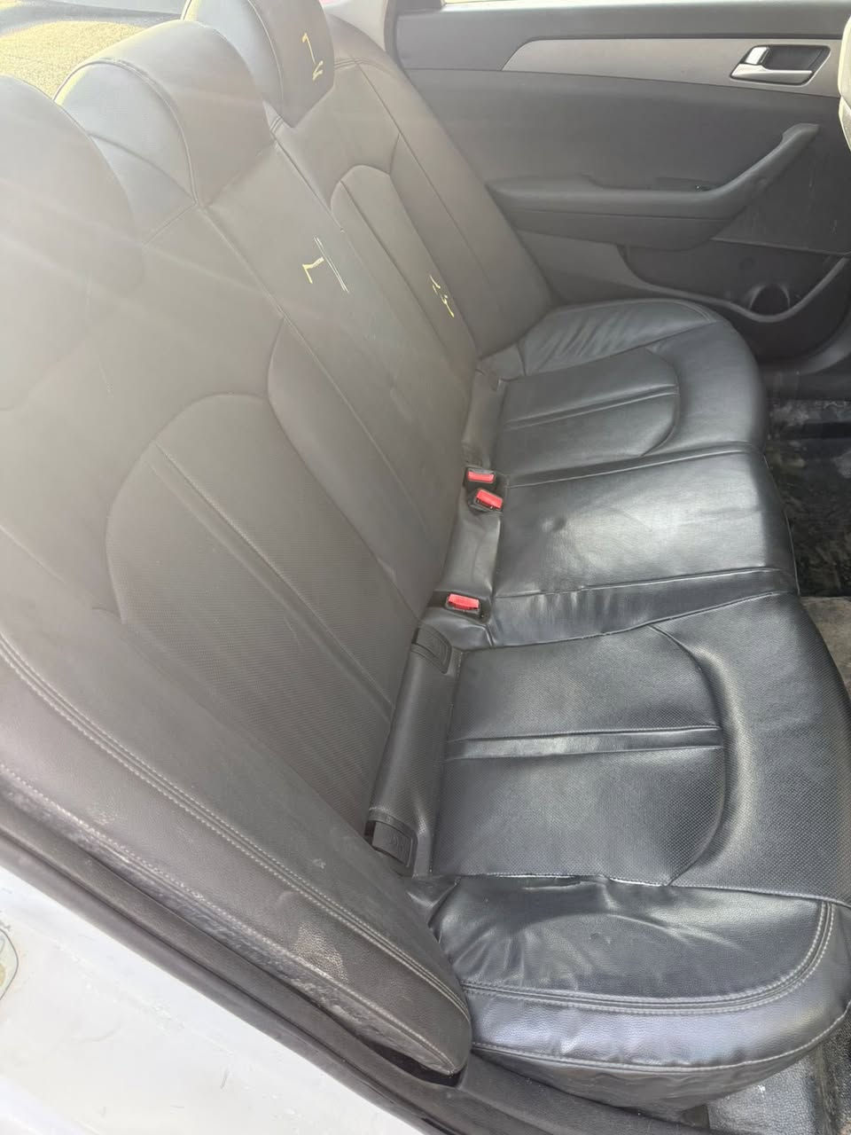 سوناتا مديل 2017 وارد كوري محرك غاز بلادي
ادوات مكصوصه بدون رقم كير محرك كفاله 
صدر تخم تاير غرفه جلد بل كارتون سياره 
سعر 54 للستفسار خاص وبخدمتكم 
مكان بغداد


**إذا كنت صاحب هذا الإعلان وتريد حذفه لأي سبب، رجاءا أرسل رسالة إلى الدعم الفني**