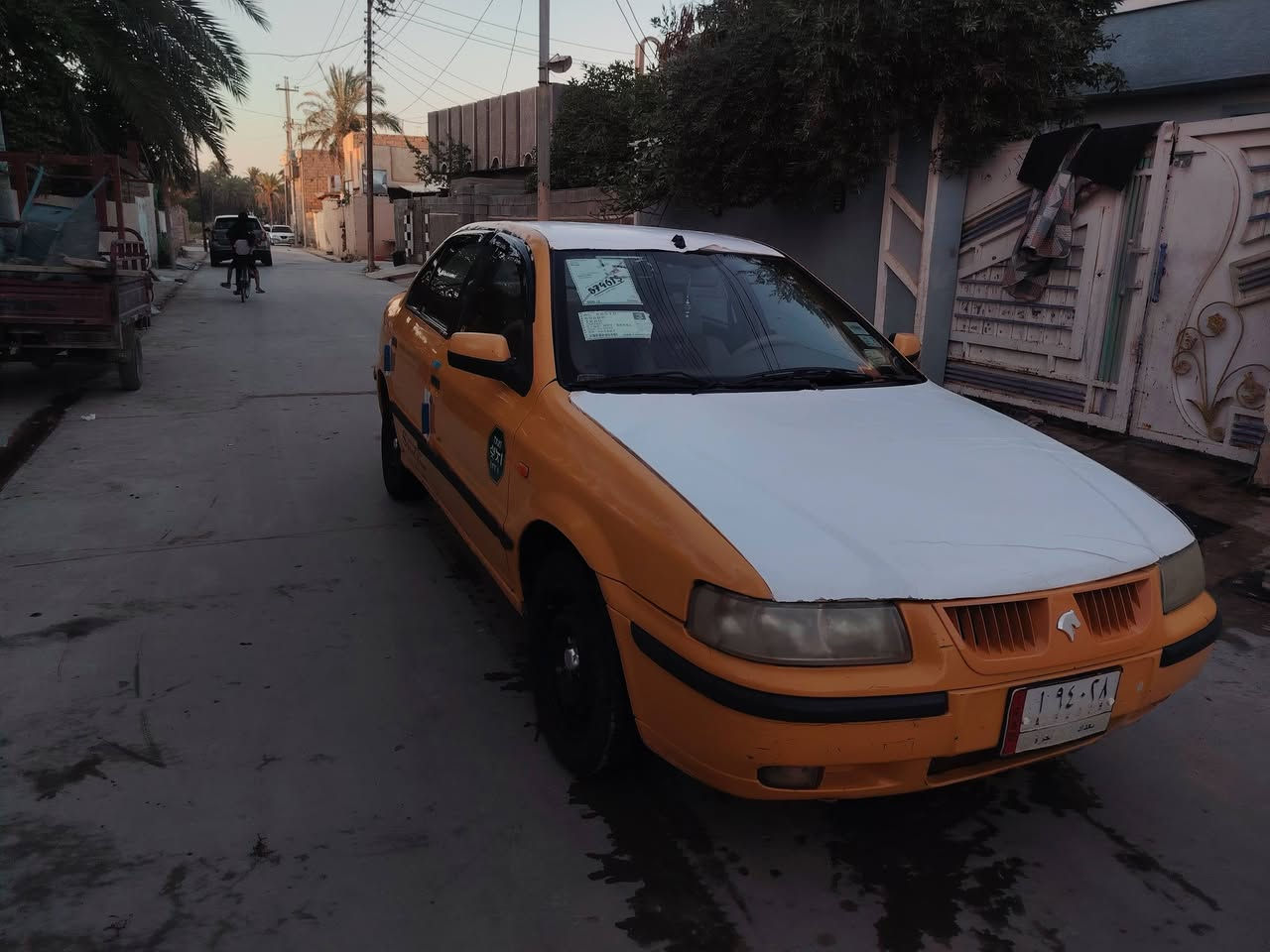 سلام عليكم سياره سمند للبيع موديل ٢٠١١ سنويه  بعدلها ٥ أشهر وتسقط  مكينه وكير كفاله تبريد شغال ويا السويج
ثلج❄️  صدر امامي خلفي نضيفات  تايرات جدد سياره ماعايزها شي كهربائيات كلها شغاله مانقصها اي شي السياره بوجهك للشارع السعر ٣٥ ورقه وبيها مجال للطيبين الرقم *********** العنوان ديالى الخالص

