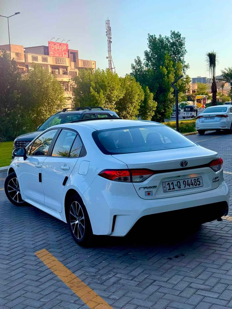 السلام عليكم
للبيع تويوتا كورلا هايبرد 
موديل 2024
العلامه الزرگه باب اول فول مواصفات 
داخل احمر
كفالة عامة من الصبغ والتبديل والبارد والحالوب
ماشيه 19 الف كيلو 
سياره جديده بمعنى الكلمه 
رقم بغداد بأسمي شخصياً تحويل مباشر هزة جديدة
السعر 151 وبيها مجال بسيط 
للاتصال *********** 
مكان السياره بغداد حي الجهاد حي الحسين
