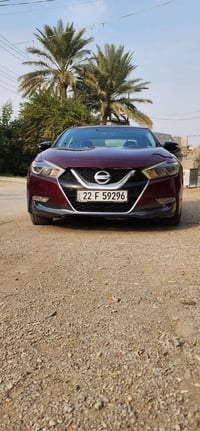 NISSAN MAXIMA 2017 SV V6 3500 بدون صبغ و بدون ايرباك بس طخات بارد بسيط...
