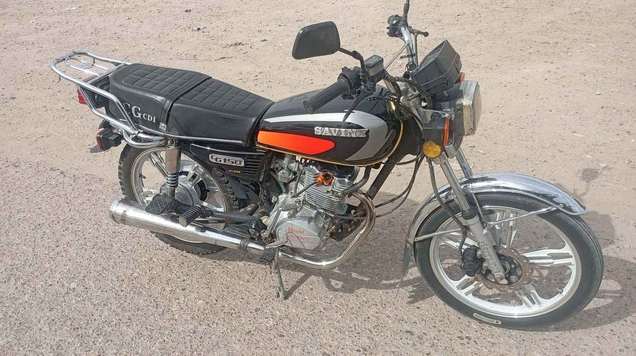 سيفان موديل21
ع وضع الشركه
محرك بلادي
مكفول  كفاله عامه برغي ماناقصه
بي منفيس 
مكان صكلاويه


**إذا كنت صاحب هذا الإعلان وتريد حذفه لأي سبب، رجاءا أرسل رسالة إلى الدعم الفني**