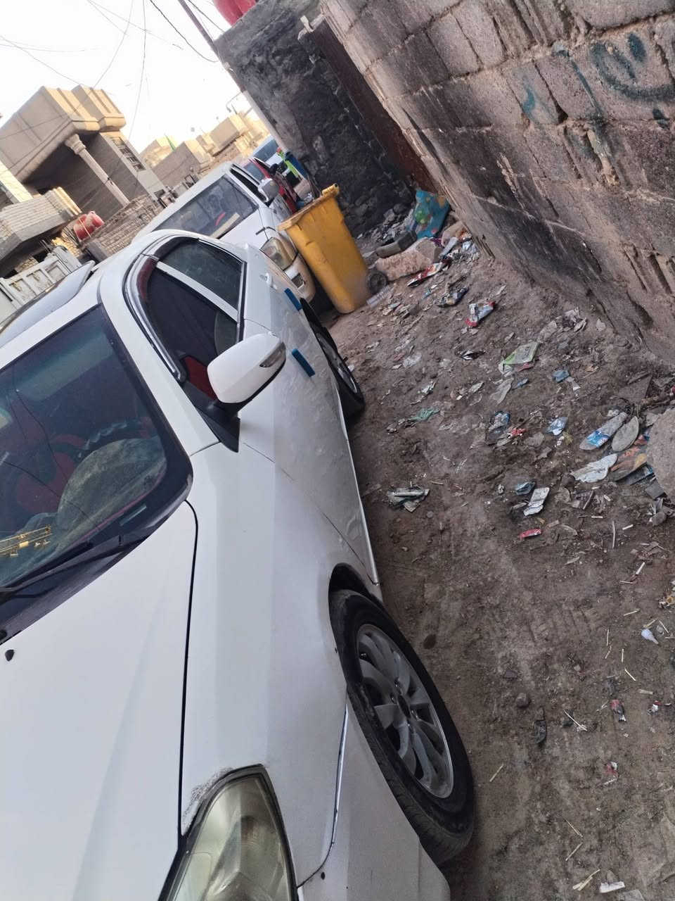 بيوايدي موديل ١٣ رقم بغداد
مكينه وكير وحداديه وتخم تاير مكفولات
كير اوتو ماتيك تبريد بي بوري طاك كهربائيات كلها شغاله
بيها جاملغ الخلفي بي صبغ بس سنويه صاقطه قبل ٥ اشهر
السعر ٤٢ وبيها مجال مكاني كربلاء طويريج
***********
