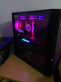 • الكارت : AMD Radeon RX 6800 XT gb. •المبرد : CHIONE M2-240 LITE.  •ا...