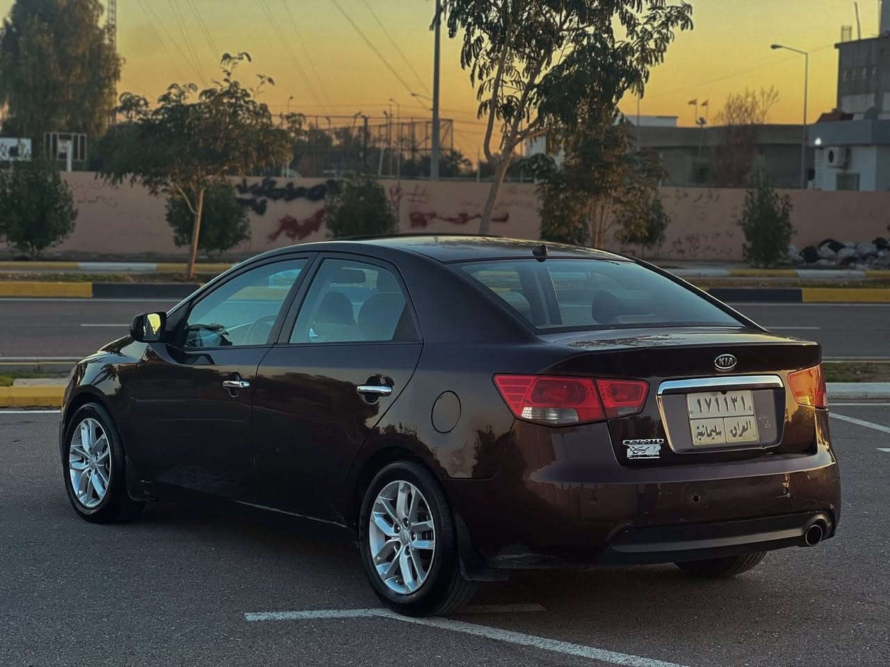 کیا سیراتۆ مودیل 2011. گیر تۆماتیک. فول مواسەفات تەنها بەسمە نیە. یەک پارچەی بۆیاخە. سۆنەریم داناوە. مەکینە و گیری نەکراوەتەوە. بەشەردی گیر و مەکینە و تووند و تۆلی. سەنەوی تازەیە تاکو ٢٠٢٧ بەشەرد تحویل و غەرامە. سەیارەیەکی زۆرپاک و مالی دۆست سعر فرۆشتن ٩٢ گەلا
شوین کەلار

***********
واتس اپ و ڤایبەری لەسەرە. 
***********
