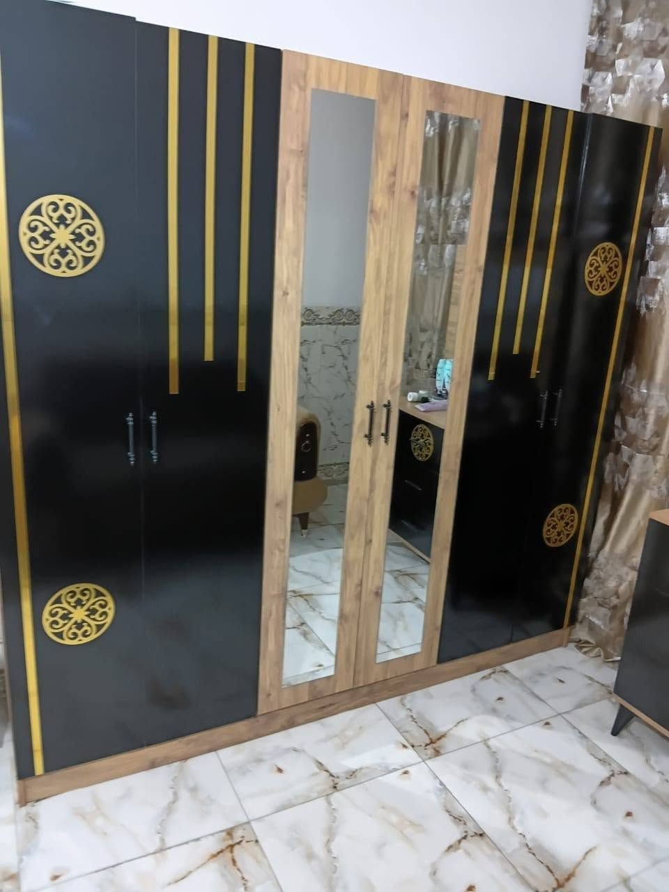 للبيع غرفه نوم تركيه ٥ قطع بيهه ضرر بسيط نظيفه السعر ٣٥٠ مع الدوشك جديد استخدام قليل مكاني بغداد الزعفرانيه


**إذا كنت صاحب هذا الإعلان وتريد حذفه لأي سبب، رجاءا أرسل رسالة إلى الدعم الفني**