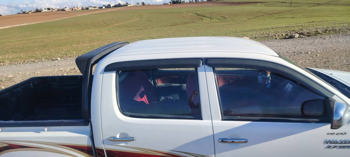 السلام عليكم تيوته هايلوكس للبيع موديل 2011 مكفوله كفاله عامه ماعده 
 بلجاملق اليمين تعديل بسيط عل بارد
 السياره بسمي رقم دهوك 
مكان السياره سد الموصل 
للستفسار عل الرقم
***********
مكلف بلنشر
