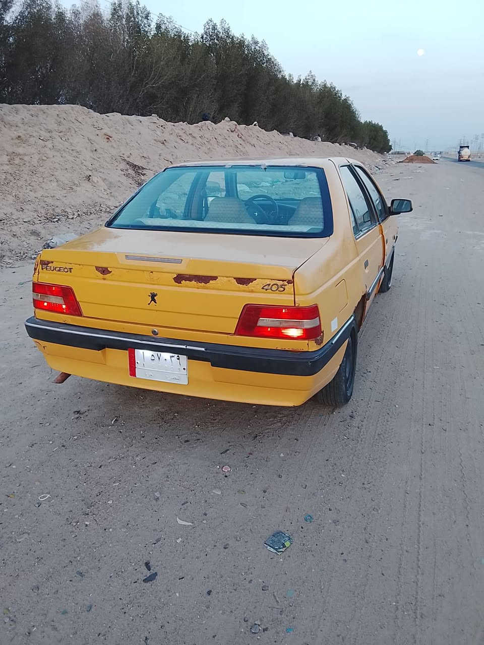 سلام عليكم سياره بيجو 405 مكينه وكير جدد تخم تاير حداده جديده موديل 2015 سنويه 28راعيه موجود يريد تحويل بالبصره سعر 32العنوان  بصره شعبيه استفسار*********** انا مكلف بنشر
