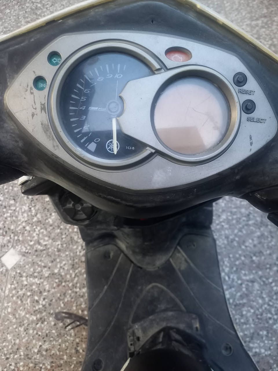 سكنس فحل شغاله ابيعه كوم حديد ٣٠٠مكاني الشعب ***********
