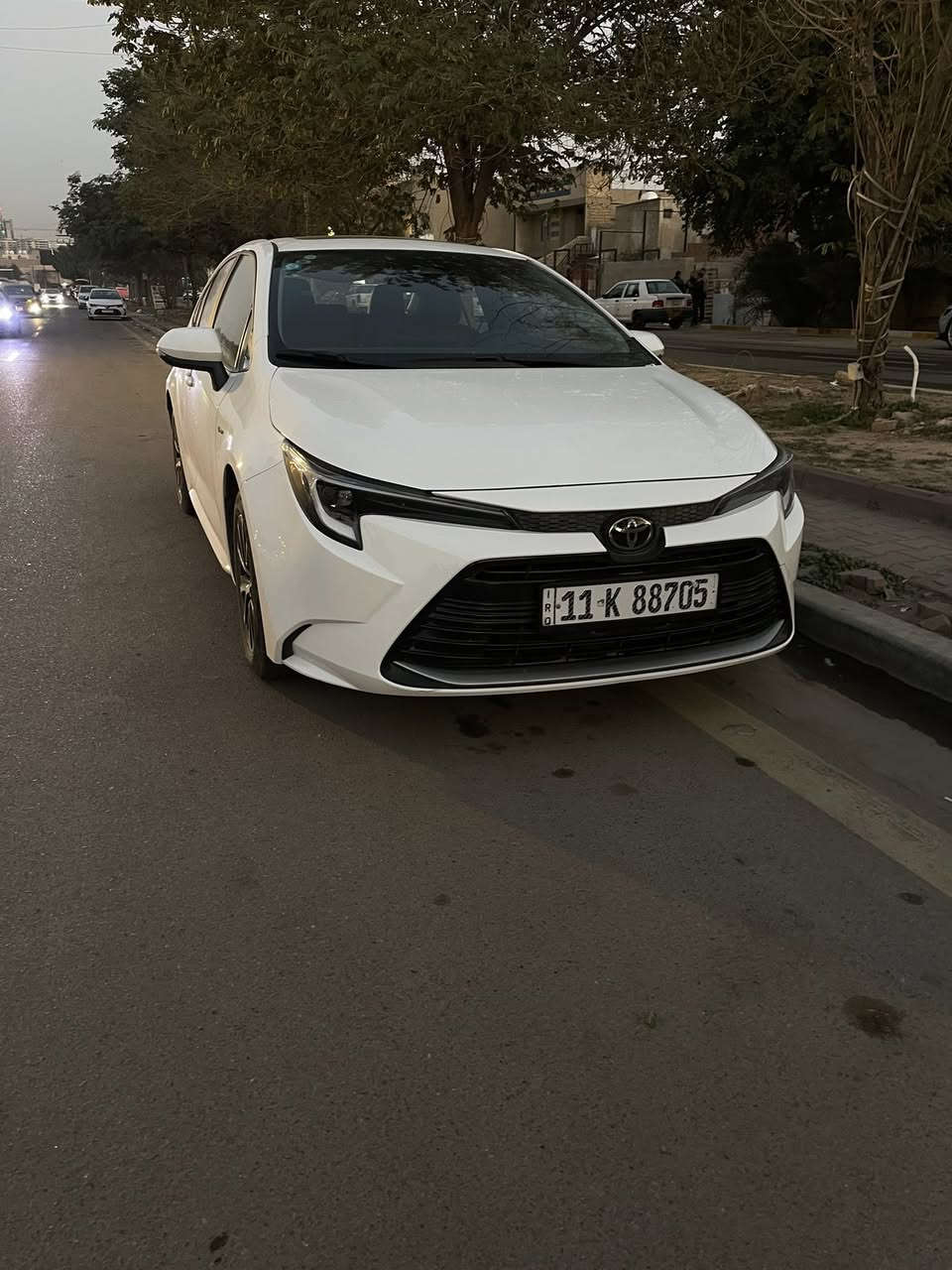 السلام عليكم 

للبيع كورلا 2025 

شكل الامريكي 

السياره مكفوله 

ماشيه 25الف 

داخل احمر وكشن كهرباء وسبايدر 

مكاني المنصور 
السعر 160 🔐 قفل
للاستفسار ***********
