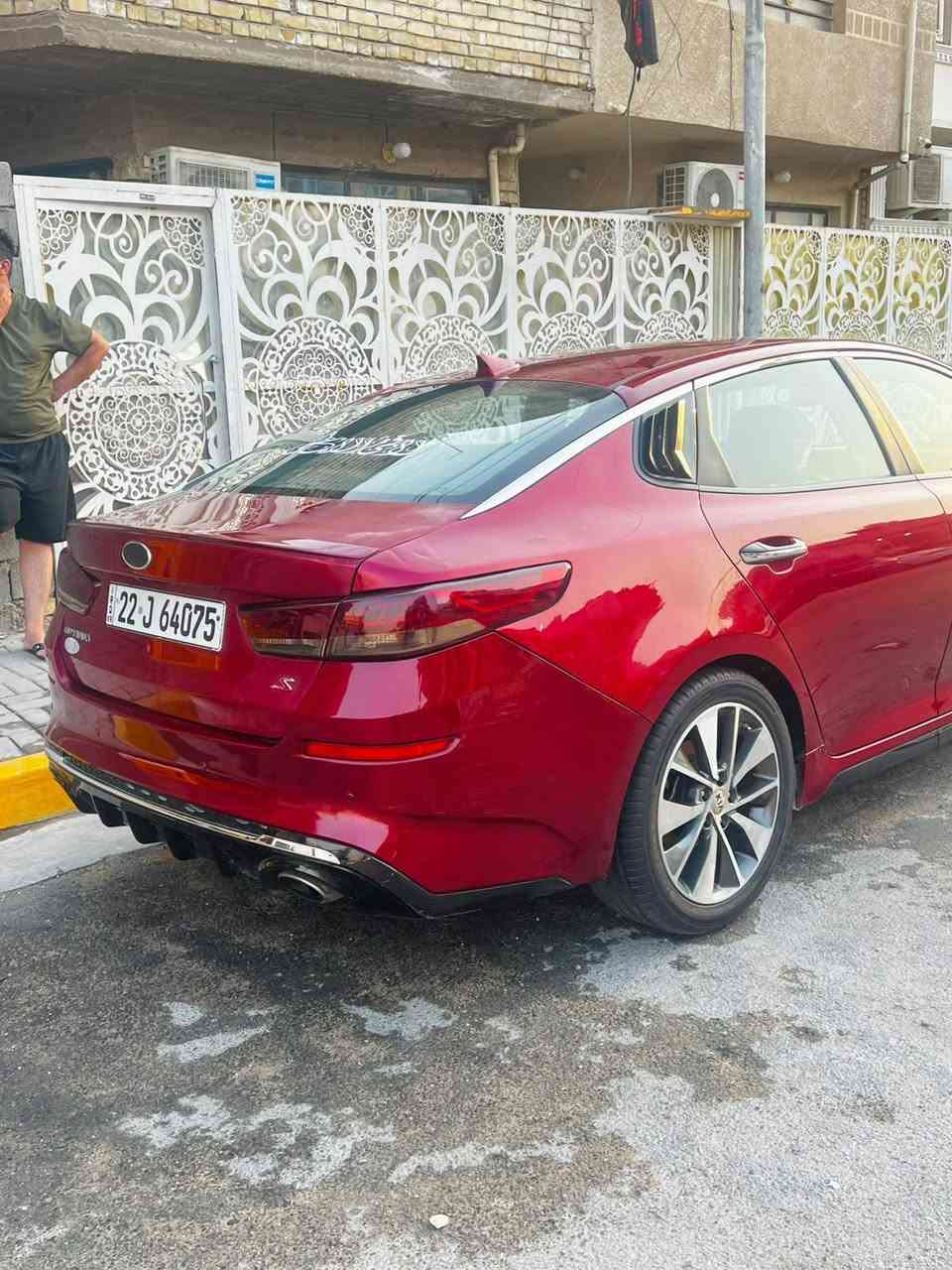 🚗 للبيع | كيا اوبتما 2019 🚗
سيارة نظيفة جداً وبحالة ممتازة، استخدام شخصي واهتمام عالي ✨

🔹 الموديل: 2019
🔹 النوع: كيا اوبتما
🔹 اللون: ماروني
🔹 الممشى: 70 ألف ميل
🔹 المحرك: 2400
🔹 وارد: أمريكي

المواصفات:
✔️ شاشة + كاميرا خلفية
✔️ حساسات
✔️ تبريد/تدفئة
✔️ نظام ECO وتوفير بالوقود
✔️ مكيف بارد جداً

❌ بدون فتحة سقف

السيارة خالية من المشاكل وجاهزة للفحص 🔧

💰 السعر: 130 قابل للتفاوض بالمعقول

📞 للتواصل: (***********واتساب 
📍 الموقع: (بغداد الحريه)
