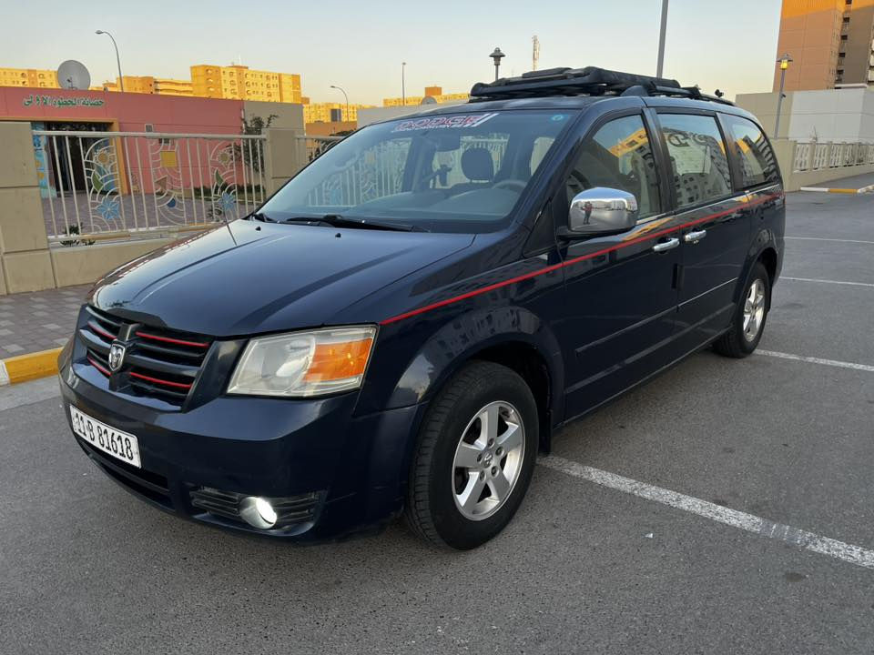 السلام عليكم دوج كرفان موديل 2008 مصبوغه حزام اثر جَراد 6 جام كهربائي تبريد 3قطع شاشه وكامره كير ومكينه كفاله كشنات بلع لايتات زنون شمسي السعر 95 مكاني بغداد الاستفسار ***********
