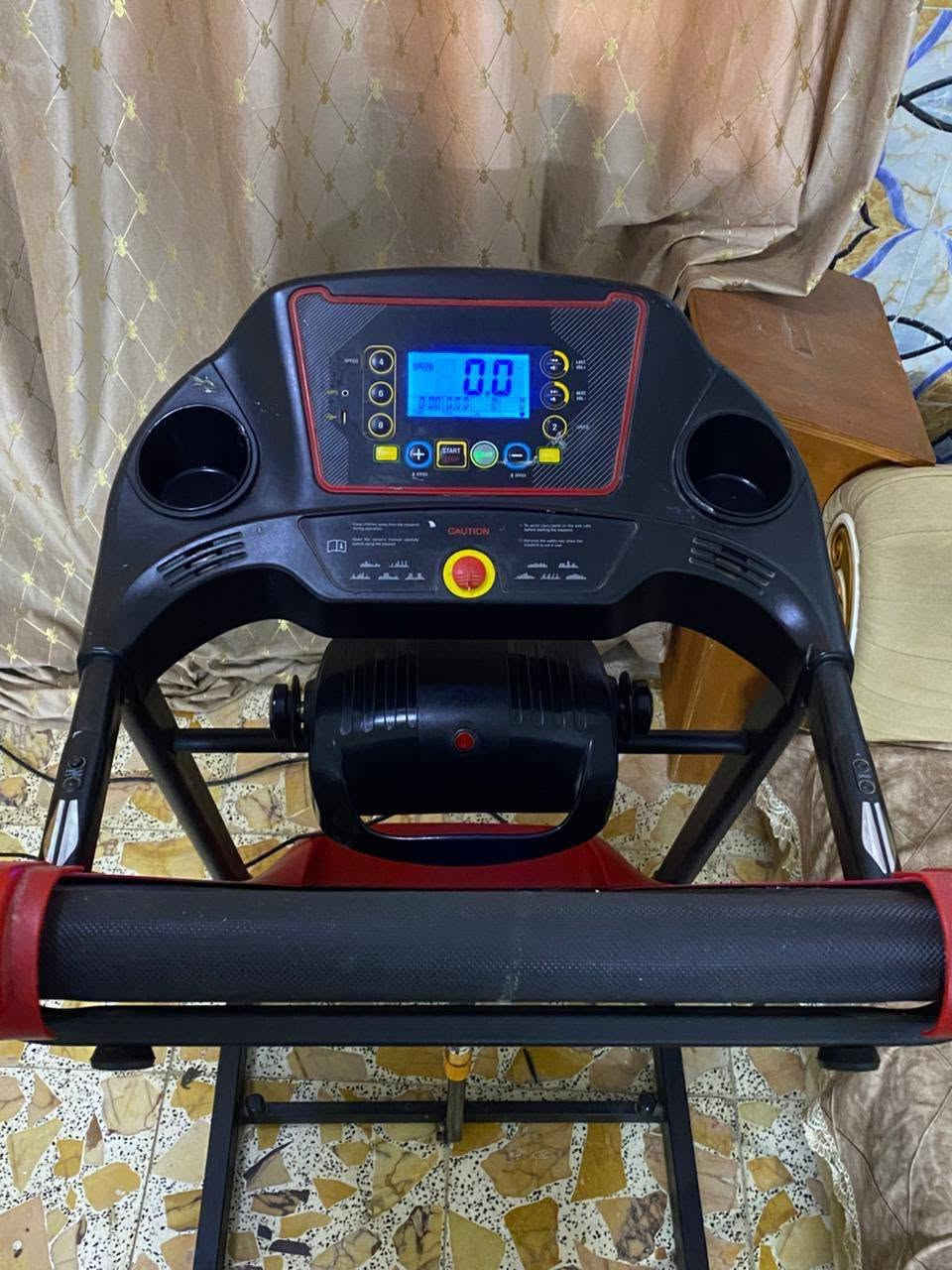 بايسكل🚲🛵 +جهاز جري نوعيه ممتازه للبيع 
للاستفسار رقم الهاتف :***********
