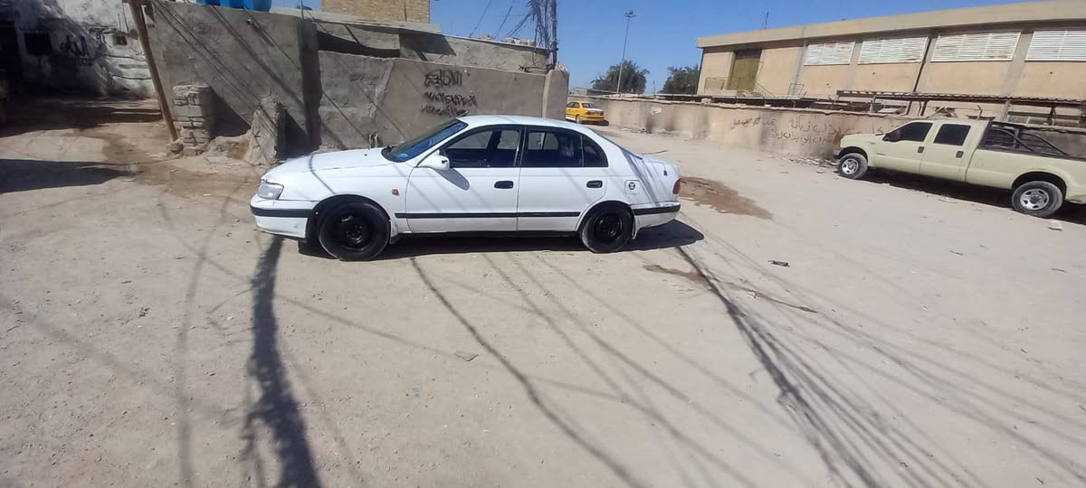 سلام عليكم سياره للبيع سياره كفاله عامه من دعاميه لدعاميه  سياره رقم انكليزي بسمي مداور ثاني يوم يريدهه يخابرني *********** مكاني نجف حي رحمه
