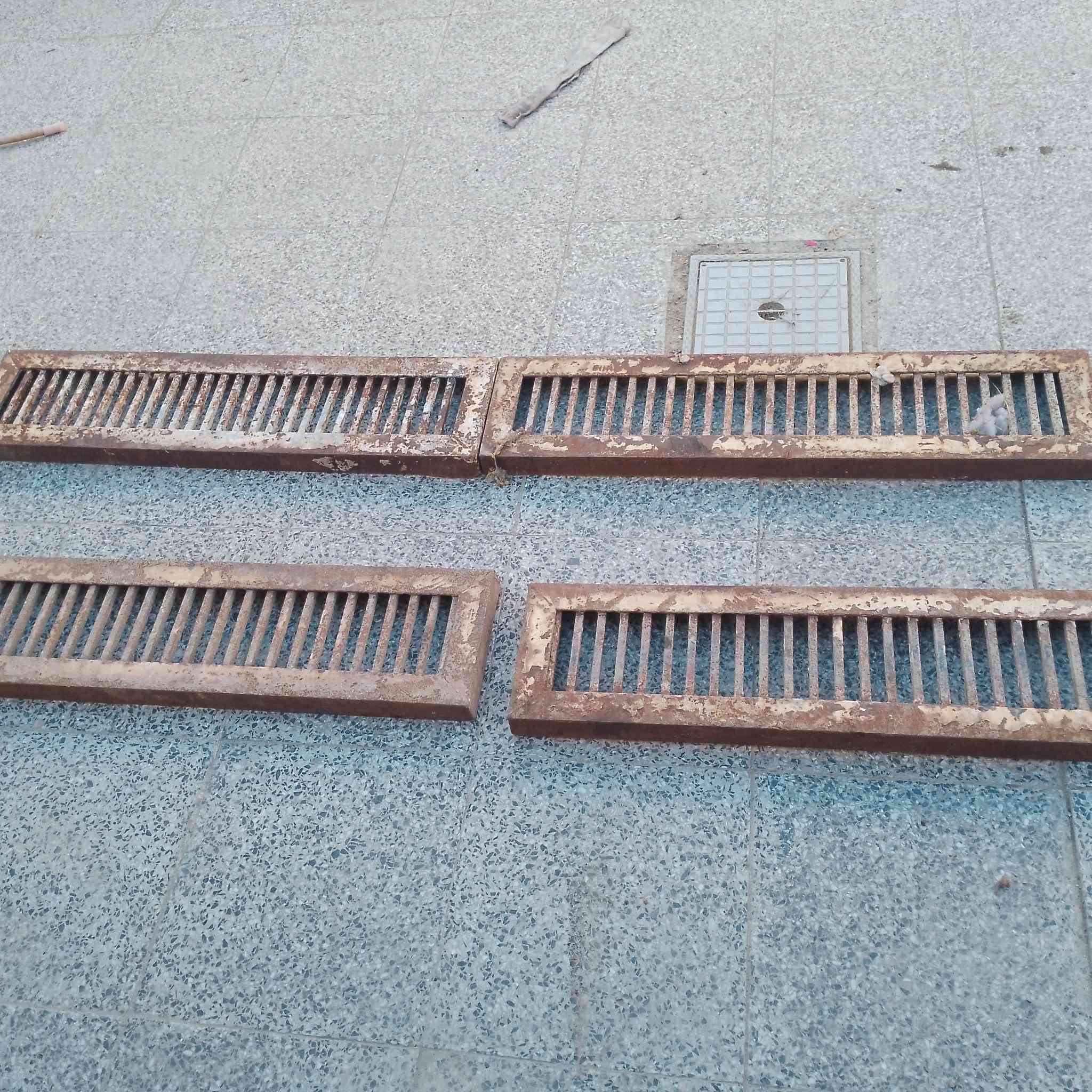 *********** غراض لبيع ريدهن خابر
