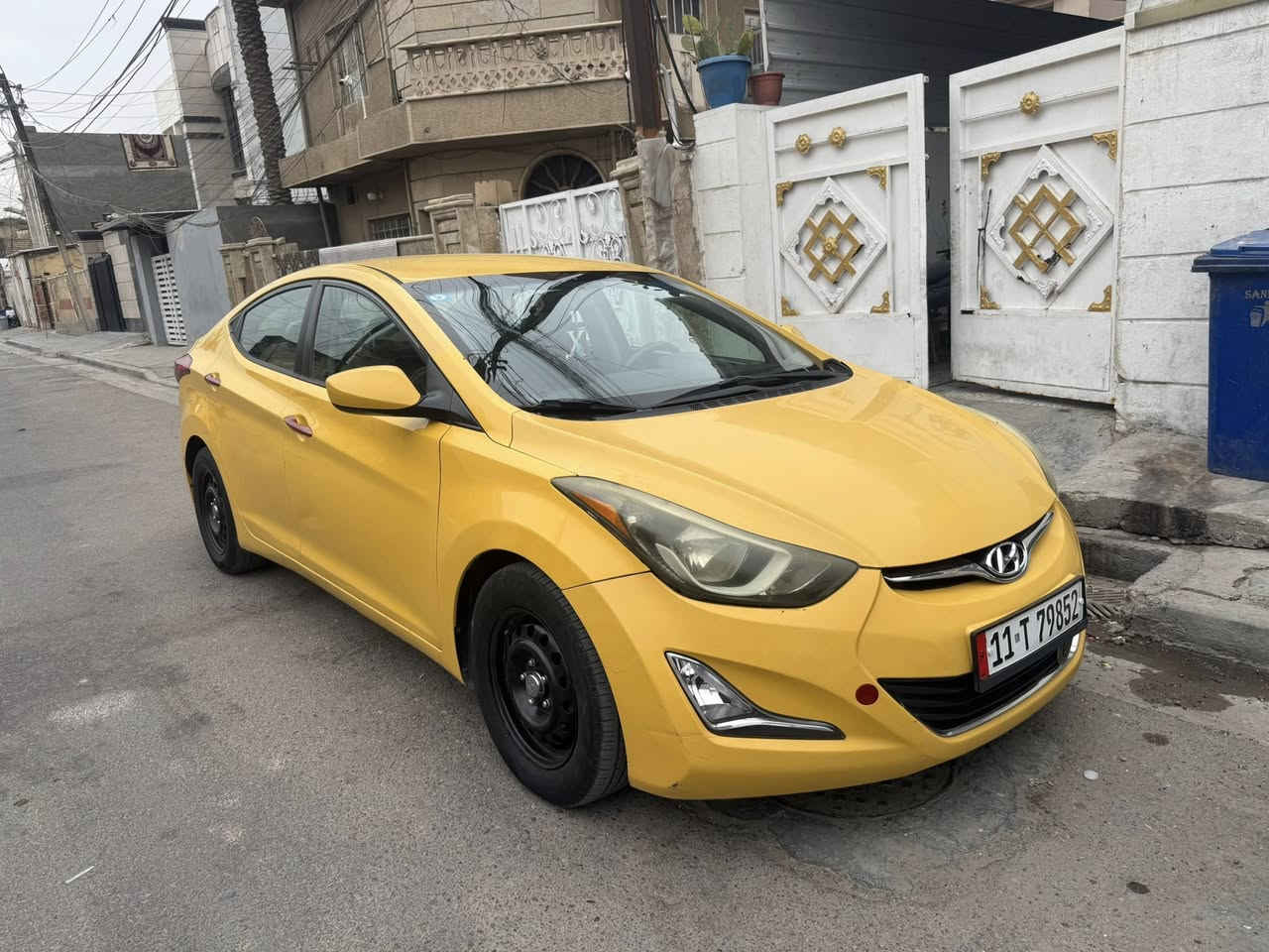 السلام عليكم النترا موديل 2015بسمي السياره مبدل بيها باب وجاملغ مكفوله من لغد وشاصي رقم بغداد الجديد هزه جديده 
ماشيه 179حقيقي سعرها 110وبيها مجال بسيط حك الجيه مكاني بغداد الجديده رقمي***********
