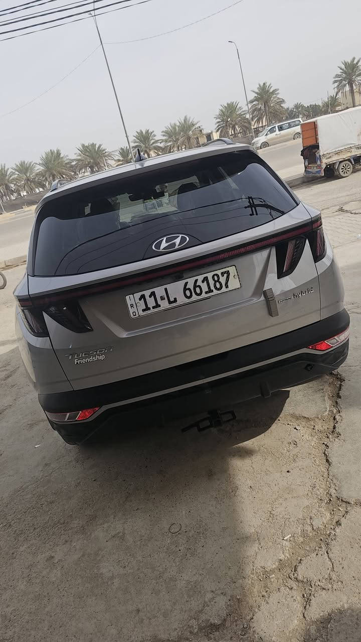 السلام عليكم
توسان هايبرد 2022
رقم بغداد فول 1/1
جامرلغ مبدل وبنيد مصبوغ..بددوون ايرباك
بسمي
مكان..ديالى 
صور الظرر موجوده
210$
***********
