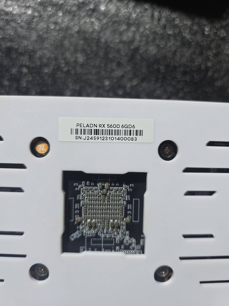 توفر كروت  RX5600 و Rx5500 جدد شرط الفحص


**إذا كنت صاحب هذا الإعلان وتريد حذفه لأي سبب، رجاءا أرسل رسالة إلى الدعم الفني**