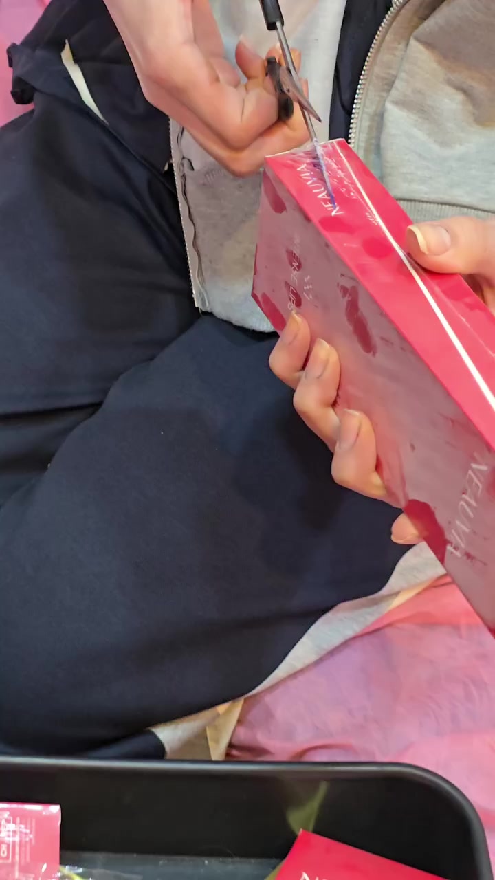 فلر نيوفيا تغيير شامل 
@shemiiraam.24 
شميرام ..توقيع الجمال
الـعنوان📍 ميسان عواشة شارع المجراوي قرب مرطبات البطريق
رقم الهاتف :***********
