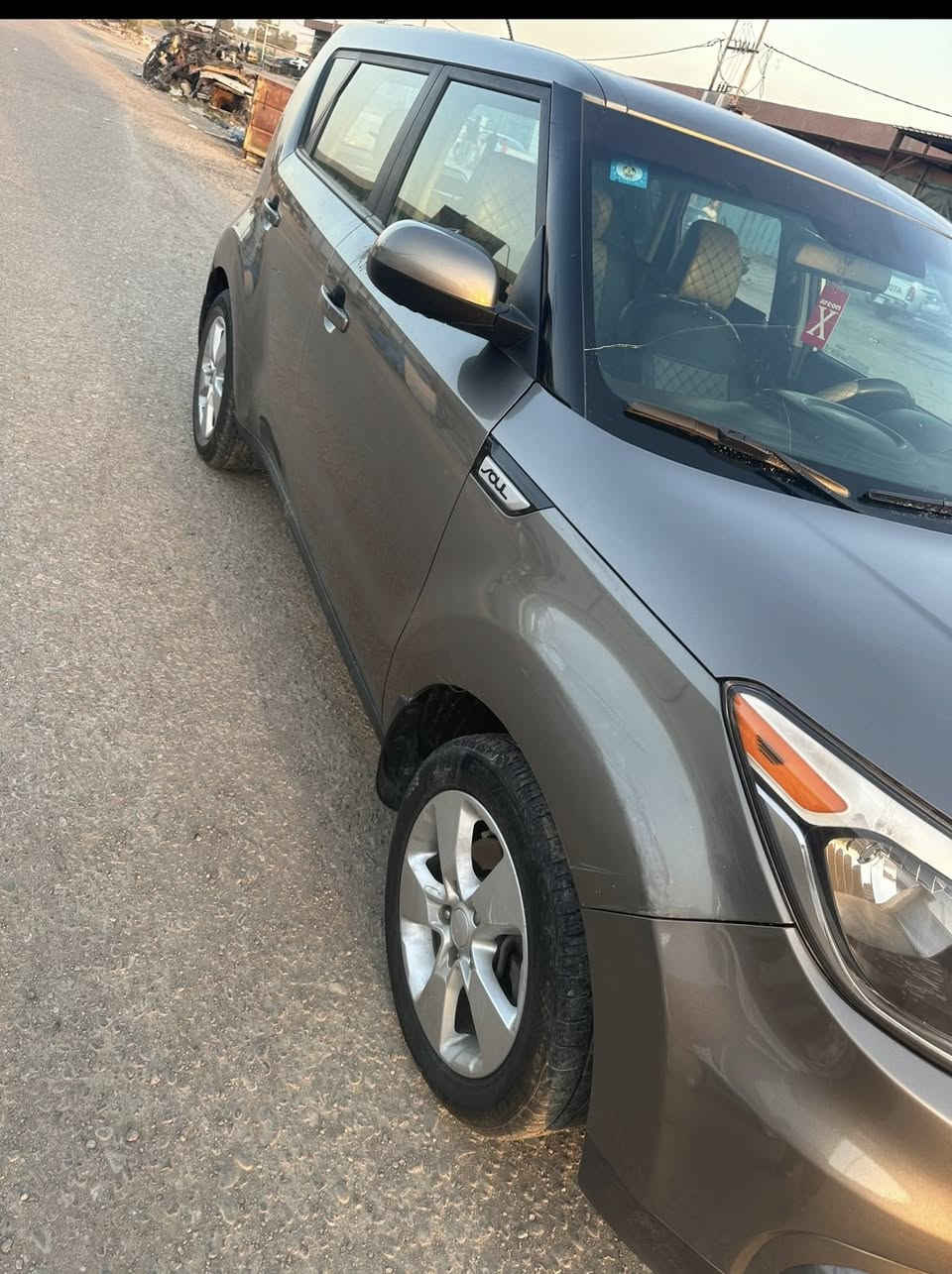 كيا صول موديل 19 رقم بغداد دولي 
حادث جاملغ وبنيد  فقط 
بدون ايرباك. ماشيه 73
سياره كامله مابيها اي نقص تخم تاير صدر تبريد كل نقص مابيها
*********** //واسط الكوت
