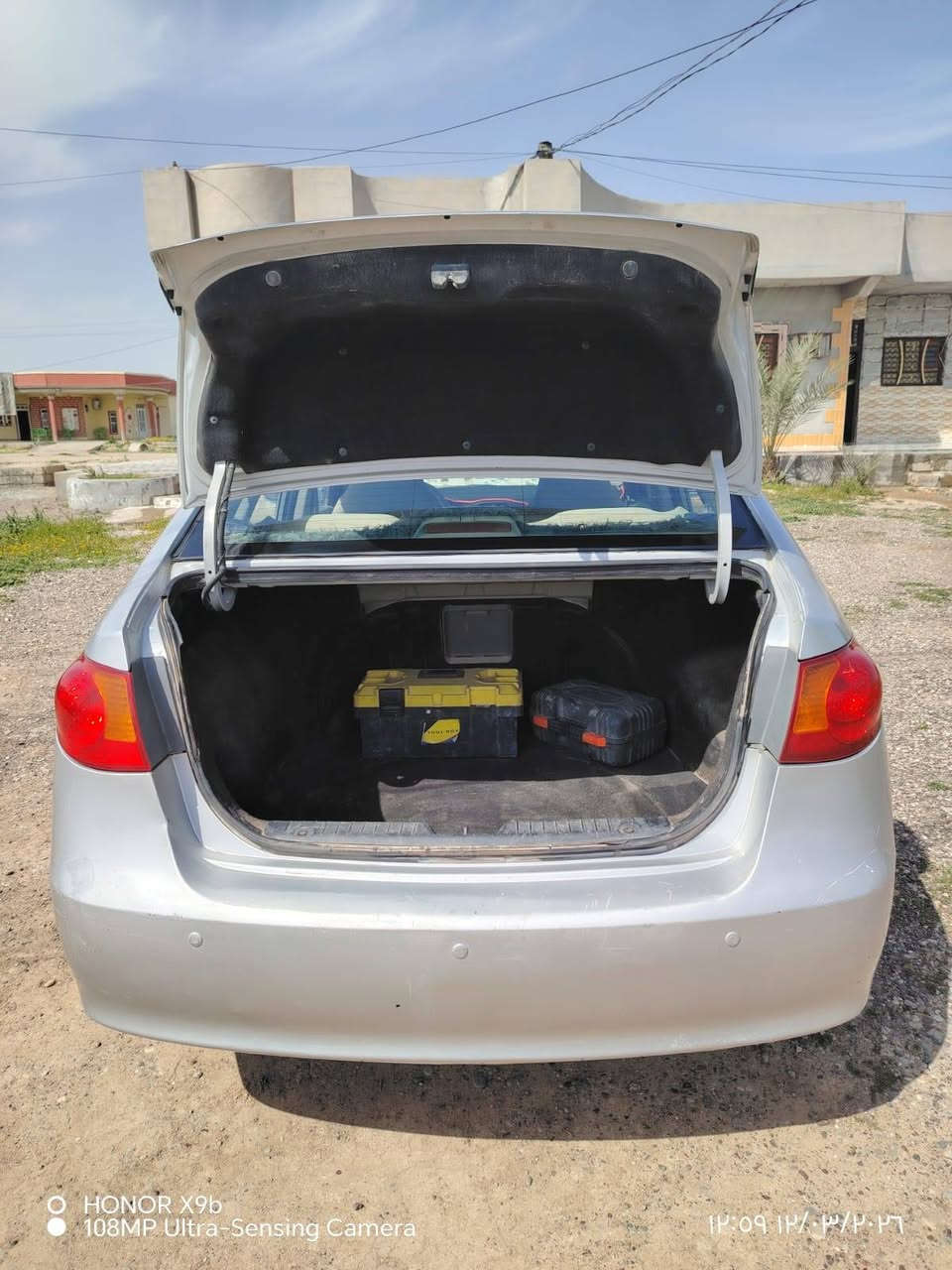 السلام عليكم سياره افانتي موديل 2008 بسم والدي كير ومحرك شرط ضرر قطعتين ونص تدفئا تبريد شرط السعر ١٠٠ ورقة وبيهة مجال قليل ***********،،، ***********
