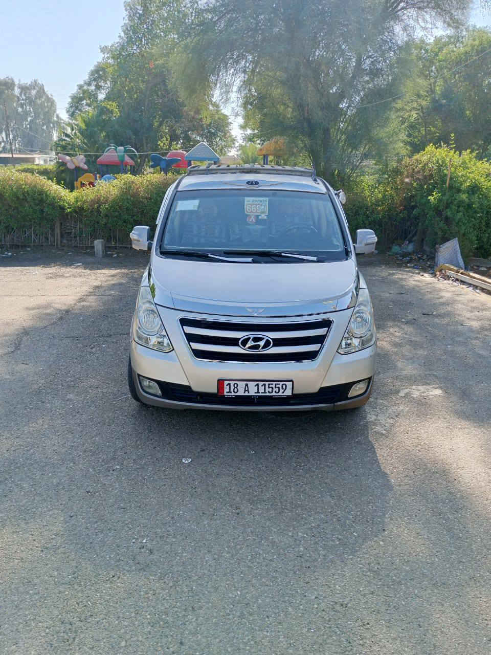 سلام عليكم سياره البيع موديل 2009
مكان بغداد  سعر 130   ***********
